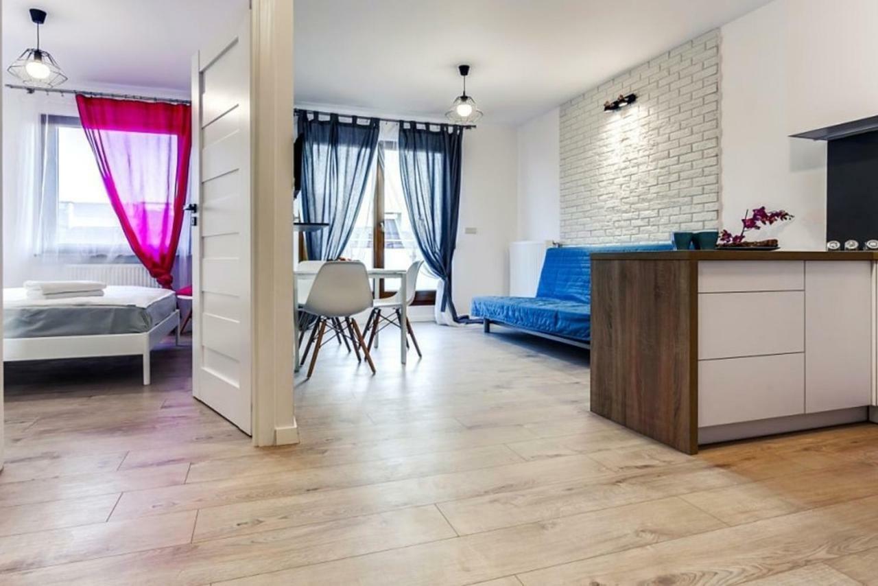 Bluebird City Center Apartment Wroclaw Ngoại thất bức ảnh
